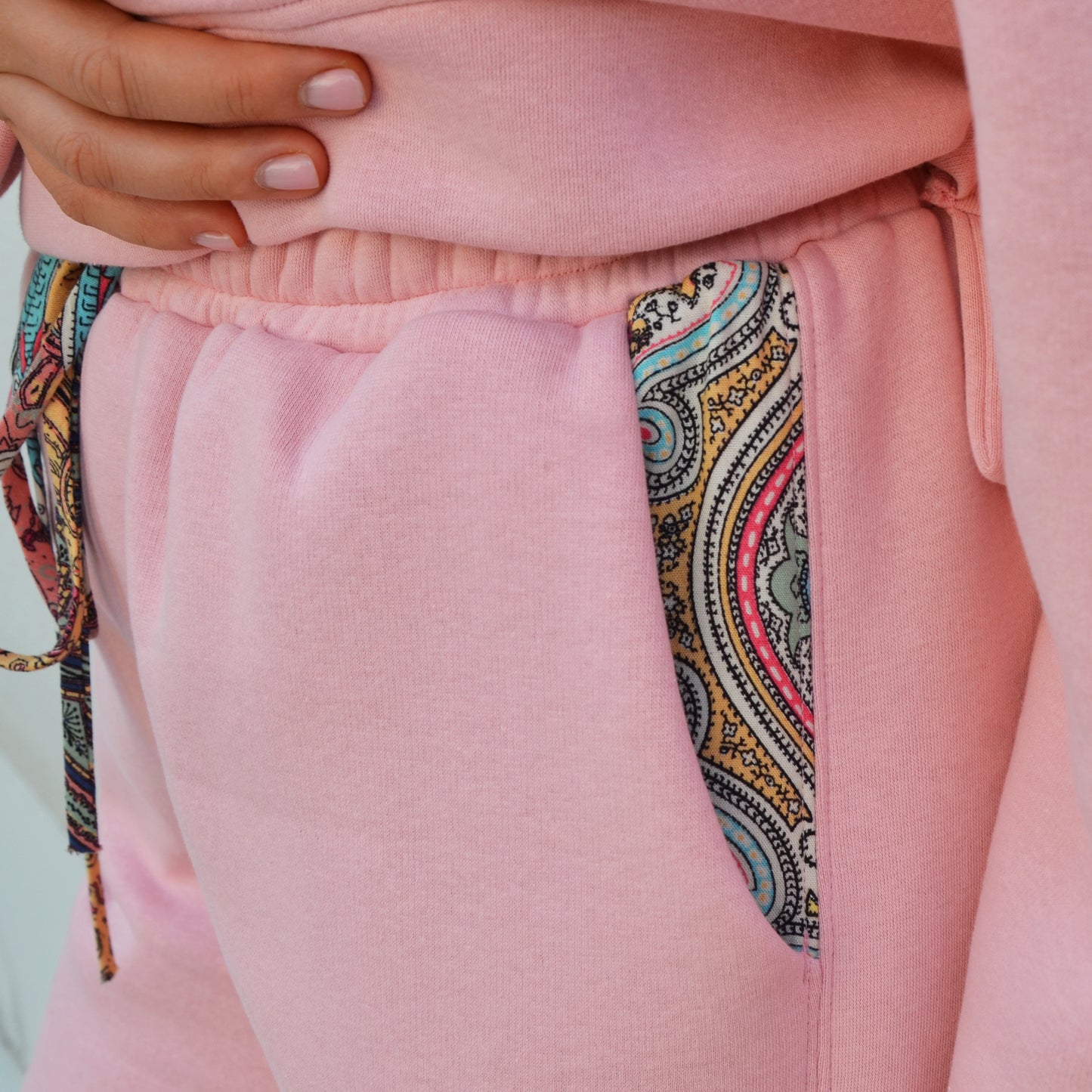 Jogger Nerva Pembe